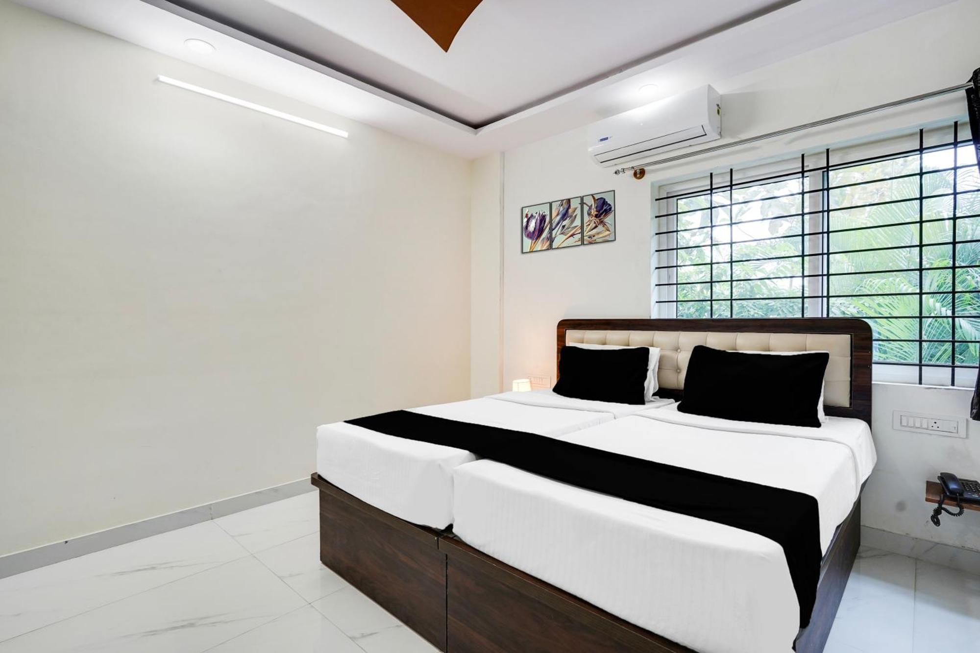 Townhouse Bidadi Formerly Royal Garuda Exterior foto